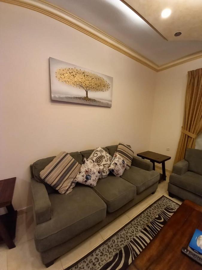 سارة للشقق الفندقية Sara Furnished Apartments Al Khobar Exterior photo