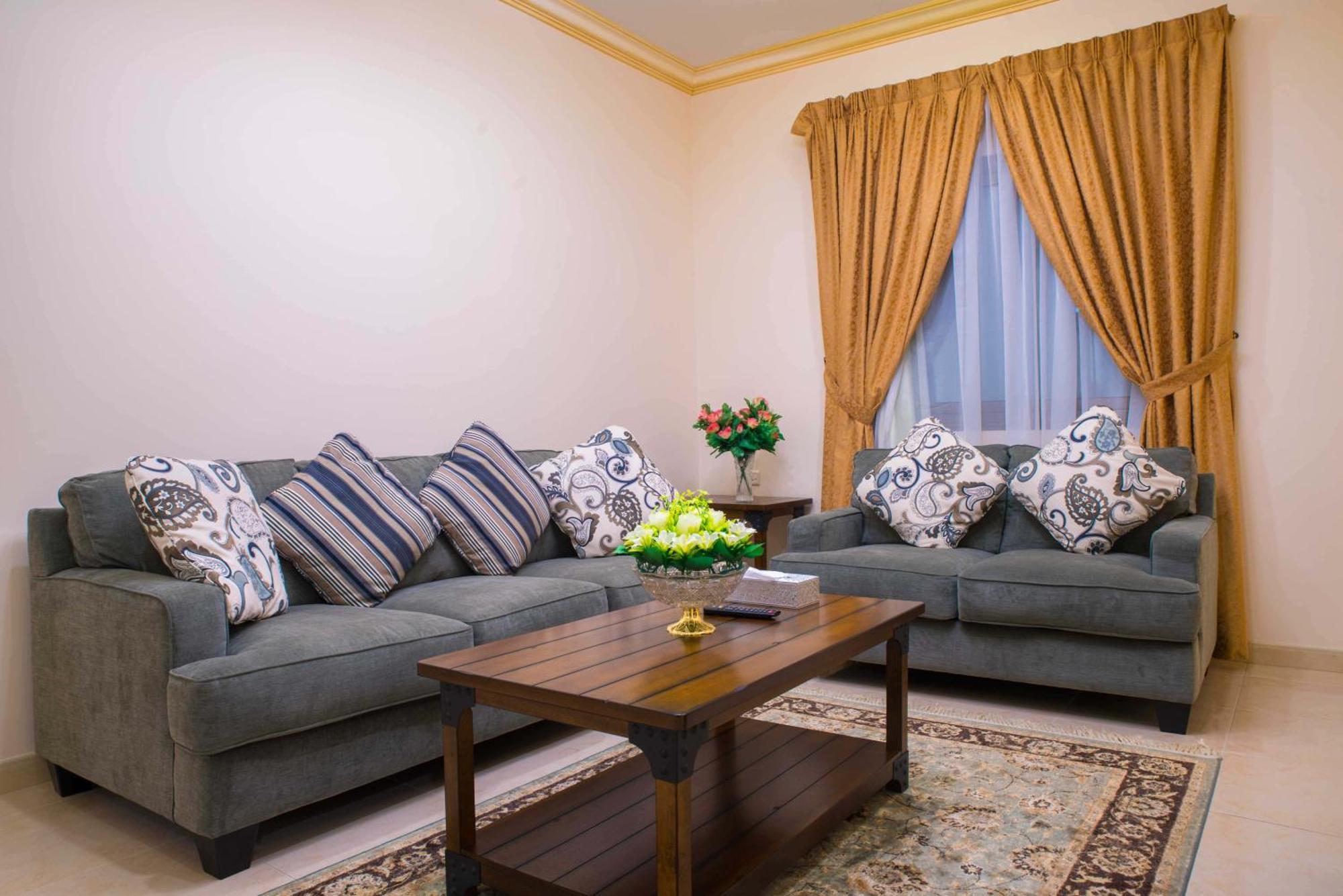 سارة للشقق الفندقية Sara Furnished Apartments Al Khobar Exterior photo
