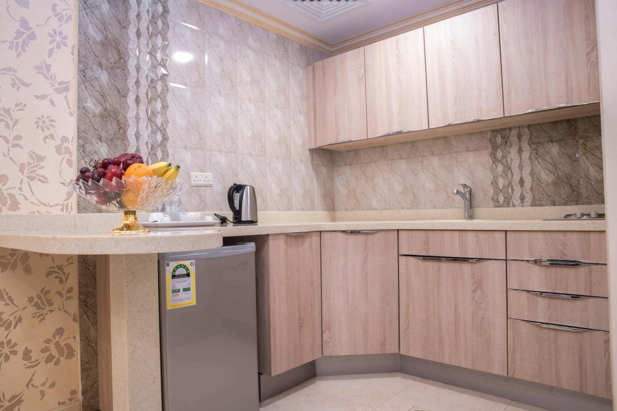 سارة للشقق الفندقية Sara Furnished Apartments Al Khobar Exterior photo